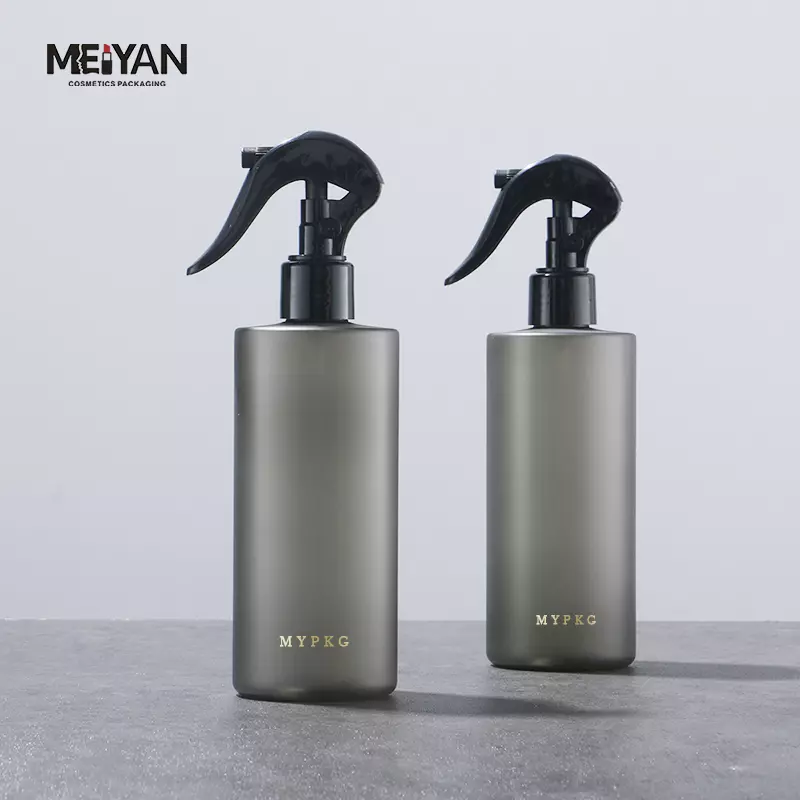 MYPACK custom clear dark tan pet plastic cosmetic fine mist spray bottle 300ml 500ml hair spray bottle with trigger